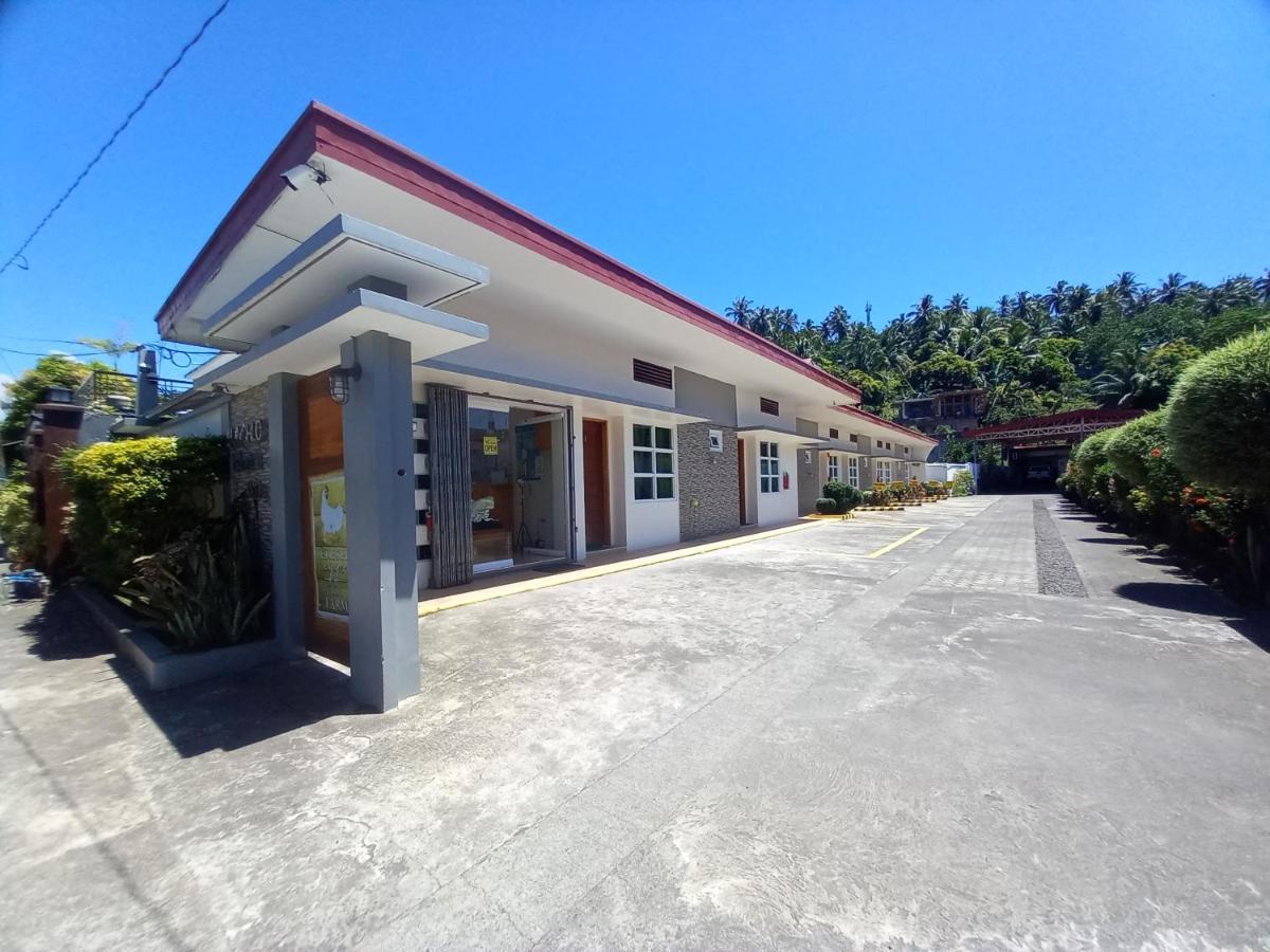 Alinchlo Hotel Legazpi Exterior photo